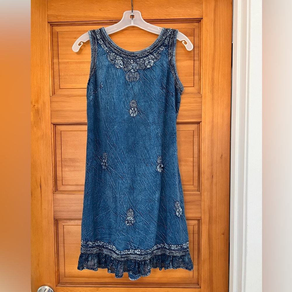 Denim summer dress with detail. Size petite XL